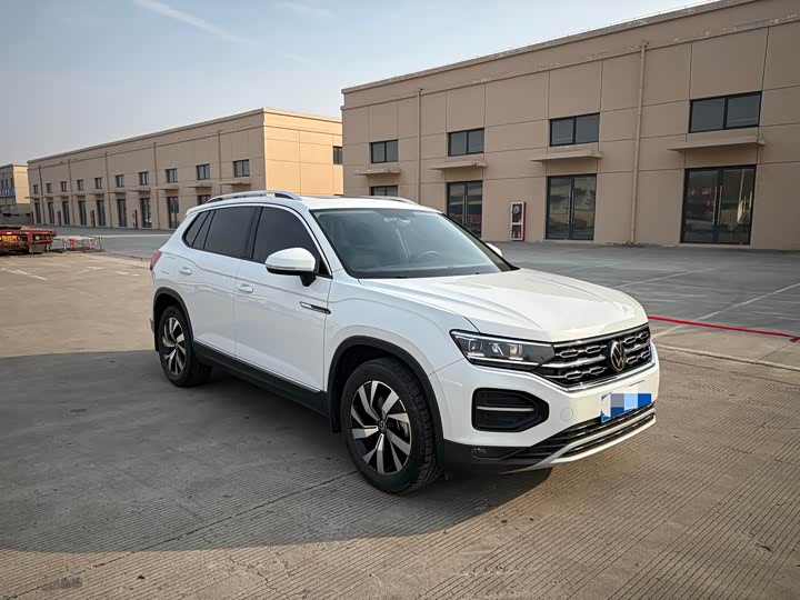 Фото 3 - Volkswagen Tayron