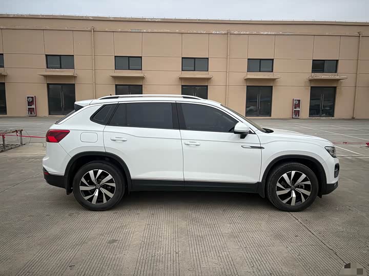 Фото 6 - Volkswagen Tayron