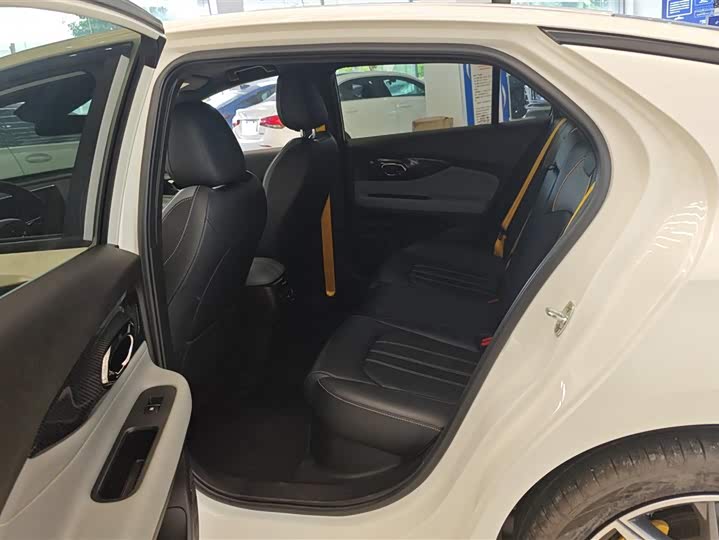 Фото 11 - GAC Trumpchi Empow R