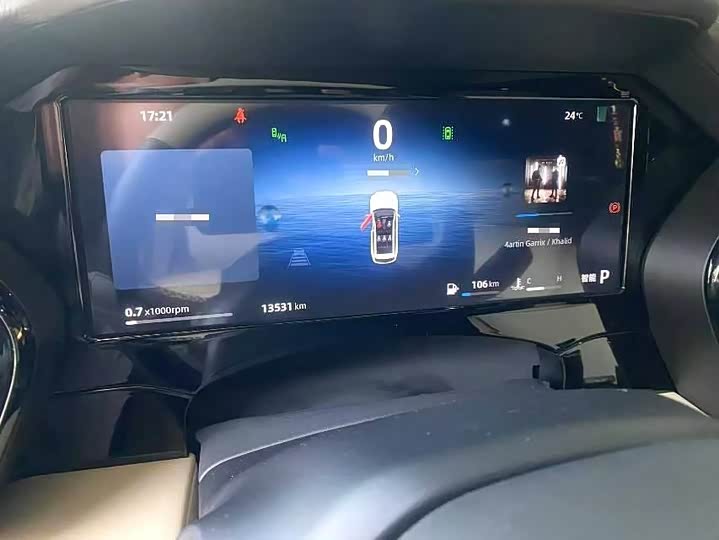 Фото 11 - Geely Monjaro