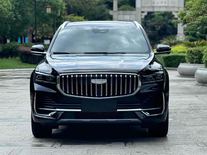 Фото 2 - Geely Monjaro