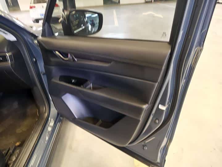 Фото 6 - Mazda CX-5