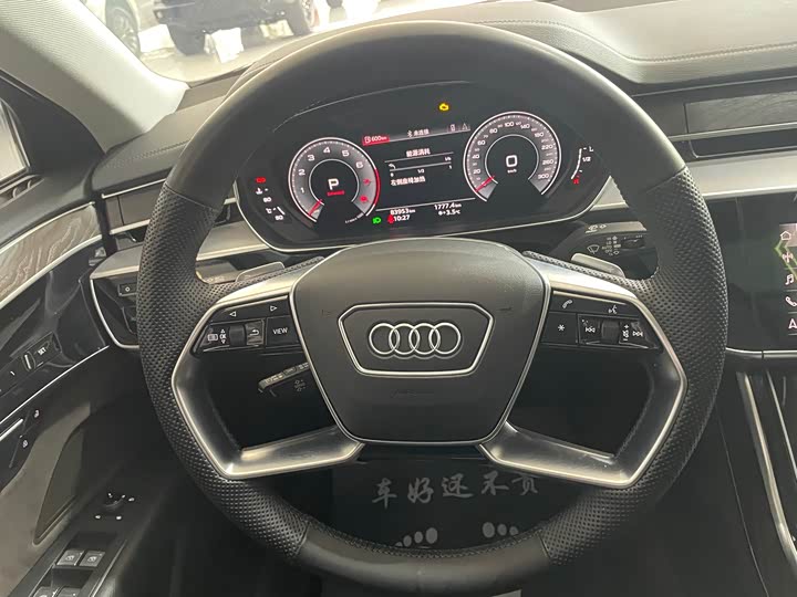 Фото 10 - Audi A8