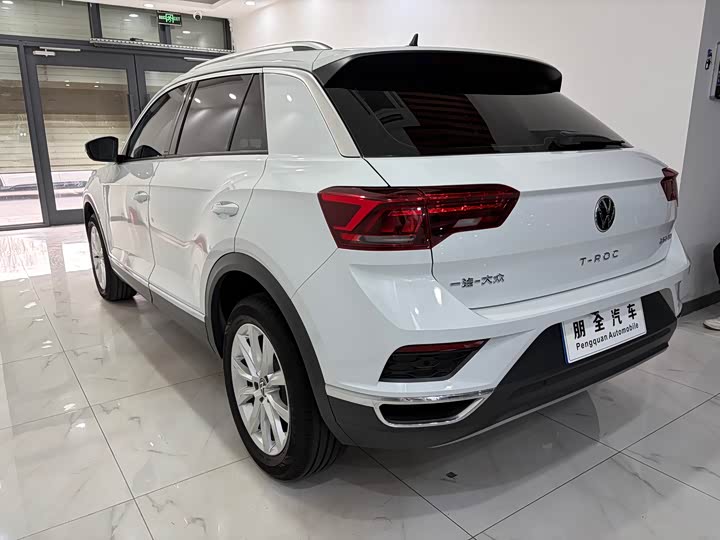 Фото 16 - Volkswagen T-Roc