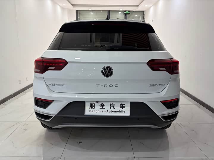 Фото 18 - Volkswagen T-Roc