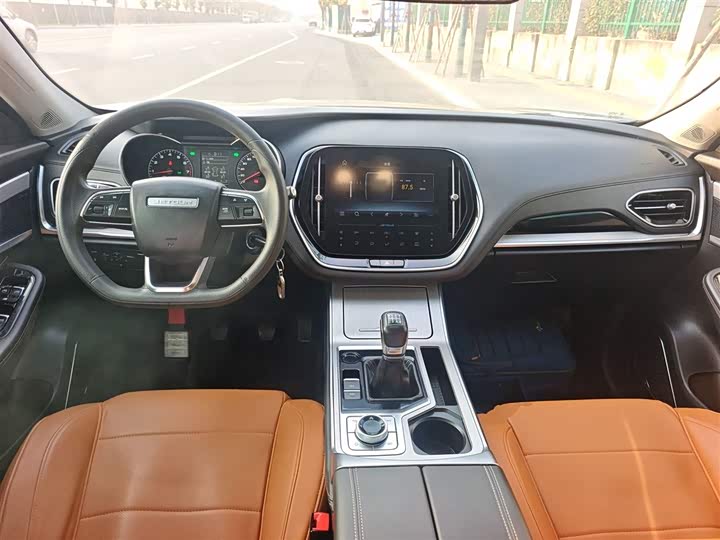 Фото 10 - Jetour X70