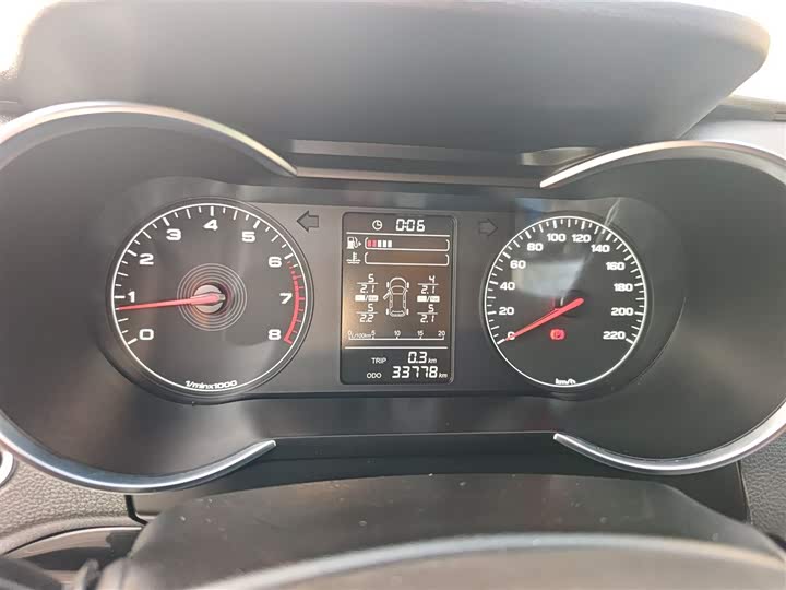 Фото 12 - Jetour X70