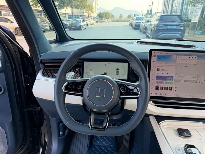 Фото 17 - Zeekr 009