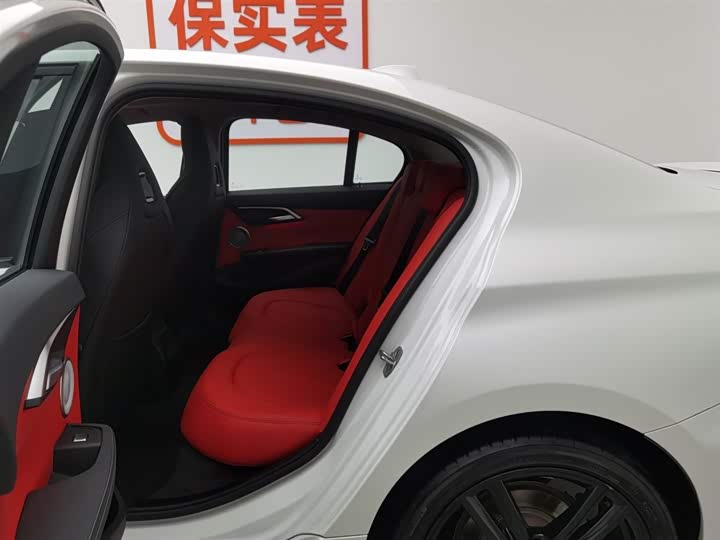 Фото 15 - BMW 1 Series