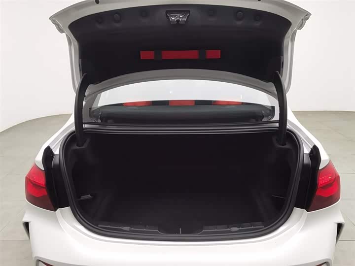 Фото 16 - BMW 1 Series