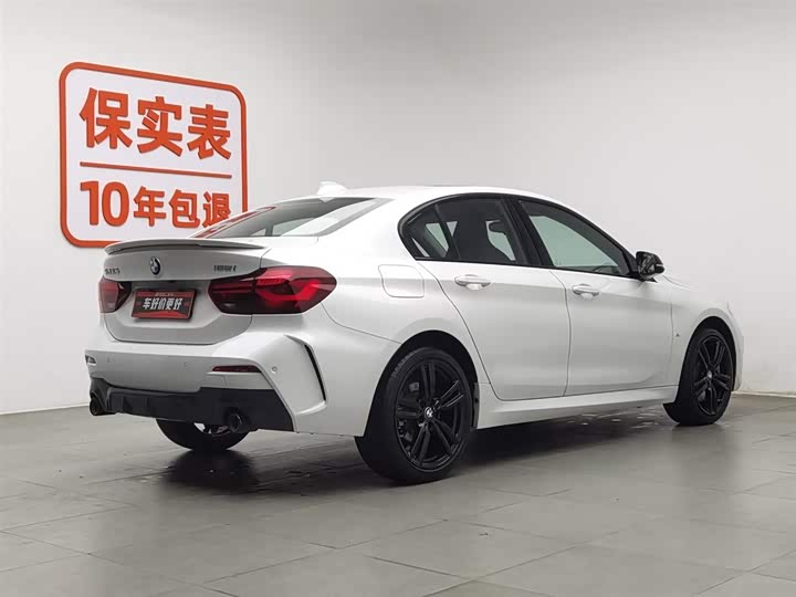 Фото 2 - BMW 1 Series