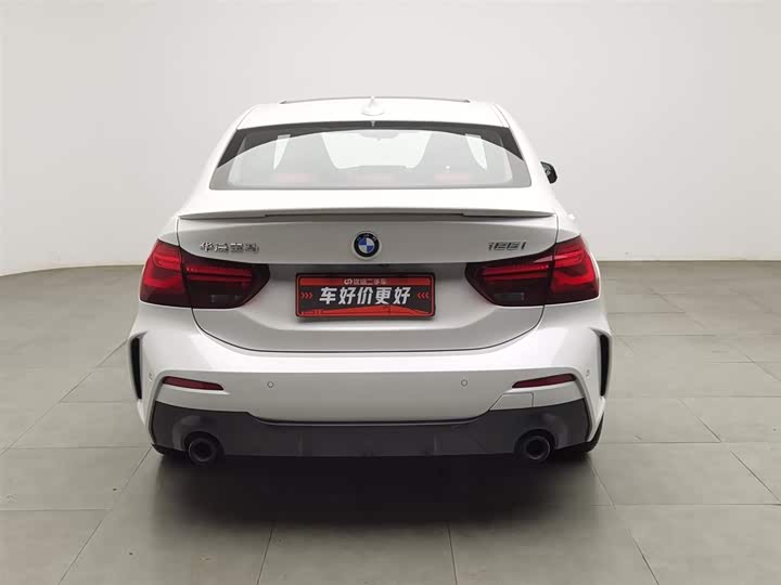 Фото 4 - BMW 1 Series