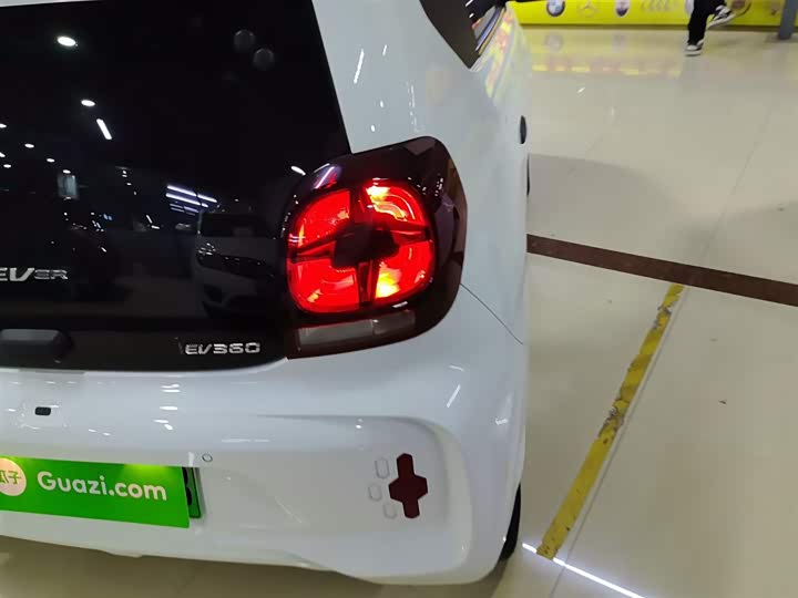 Фото 7 - Roewe Clever