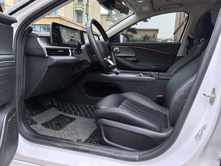 Фото 5 - Chery Arrizo 8