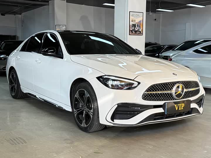 Фото 2 - Mercedes-Benz C-Class