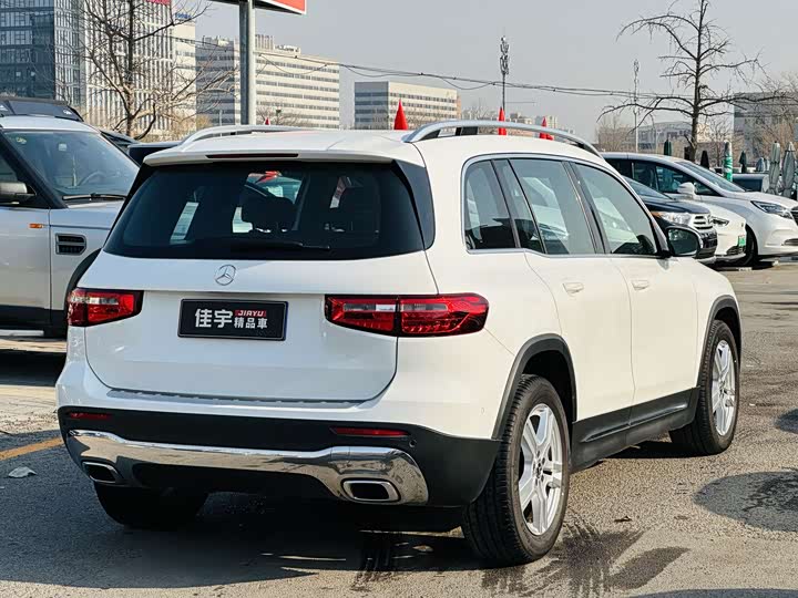 Фото 4 - Mercedes-Benz GLB-Class