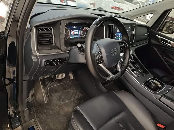 Фото 10 - GAC Trumpchi M8