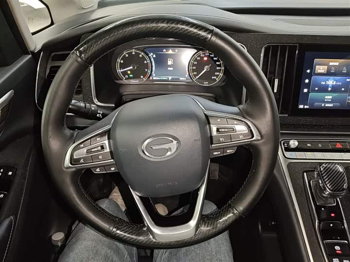 Фото 11 - GAC Trumpchi M8