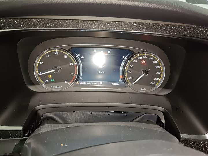 Фото 12 - GAC Trumpchi M8