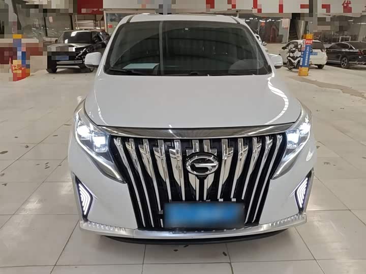 Фото 3 - GAC Trumpchi M8