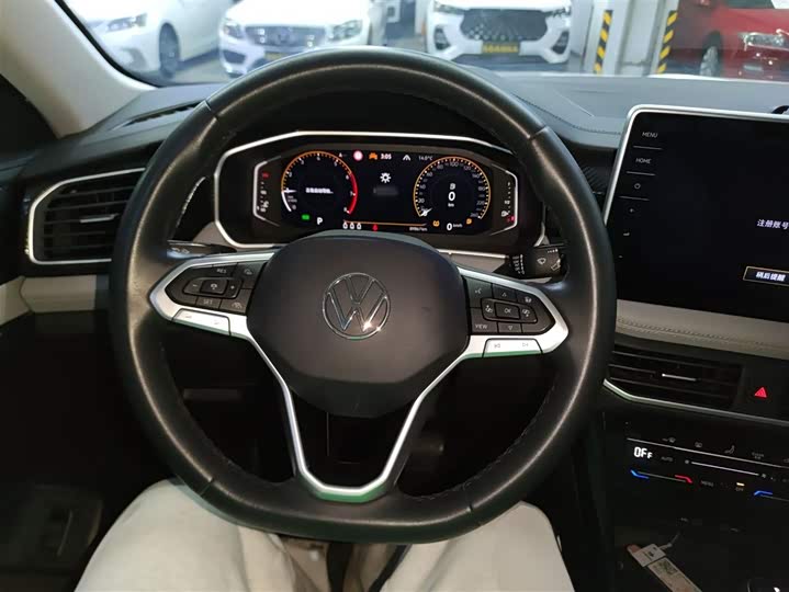 Фото 3 - Volkswagen Tayron