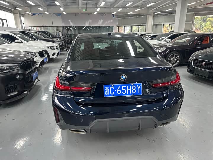 Фото 8 - BMW 3 Series