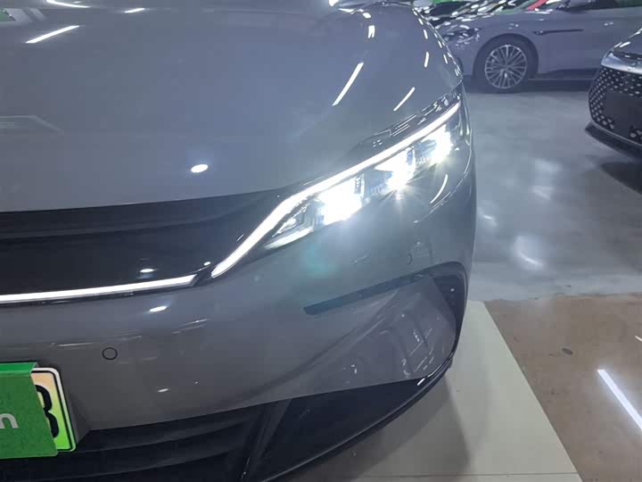 Фото 15 - BYD Han