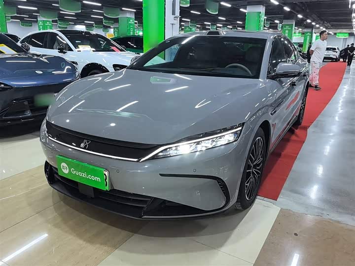 Фото 2 - BYD Han