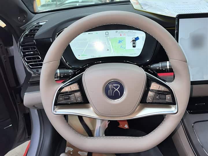 Фото 3 - BYD Han