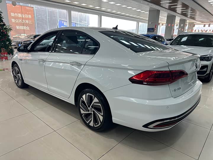 Фото 13 - Volkswagen Bora