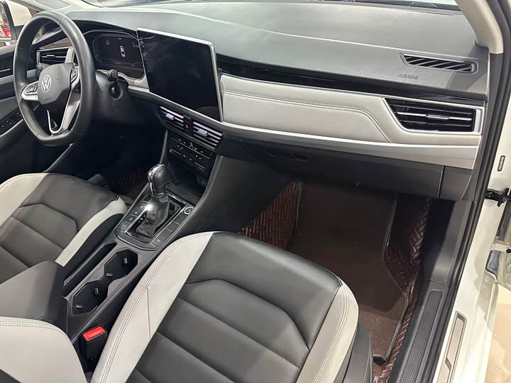 Фото 8 - Volkswagen Bora