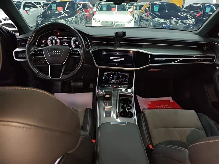 Фото 12 - Audi A6L