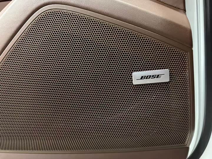 Фото 14 - Porsche Cayenne