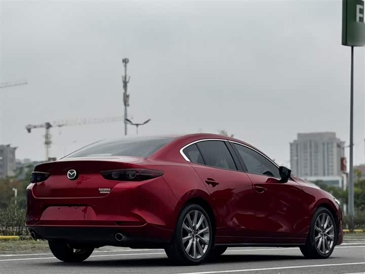 Фото 10 - Mazda 3 (Axela)