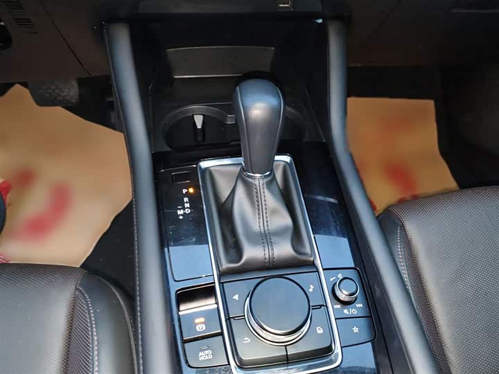 Фото 12 - Mazda 3 (Axela)