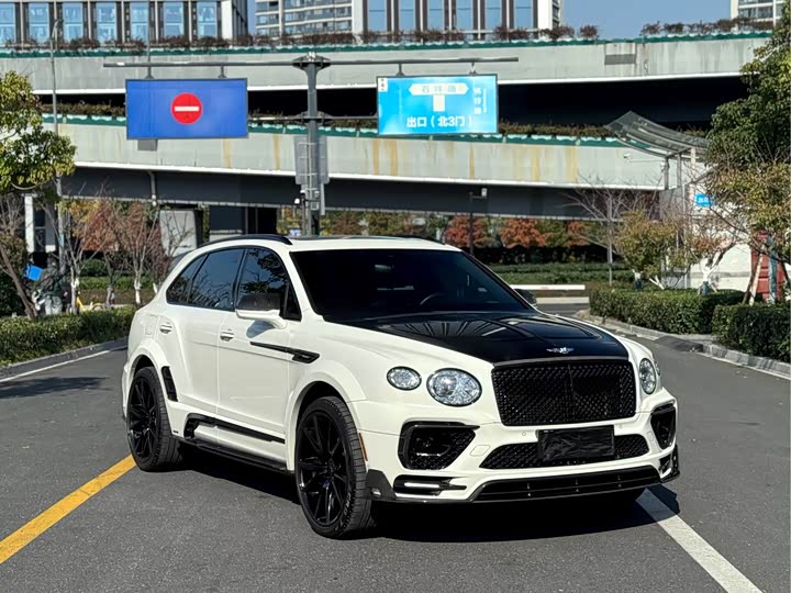 Фото 2 - Bentley Bentayga