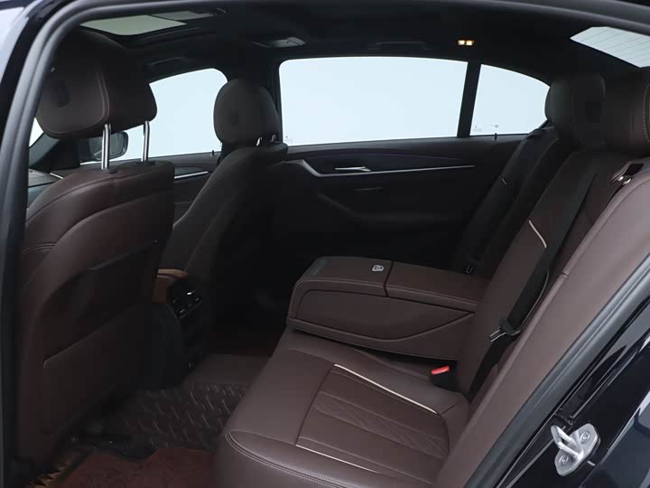 Фото 16 - BMW 5 Series Hybrid