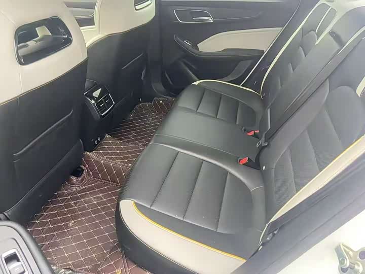 Фото 6 - MG Motor 6