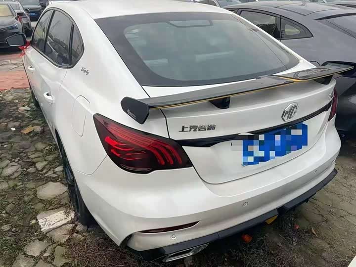 Фото 9 - MG Motor 6