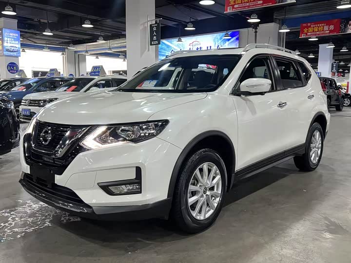 Фото 3 - Nissan X-Trail