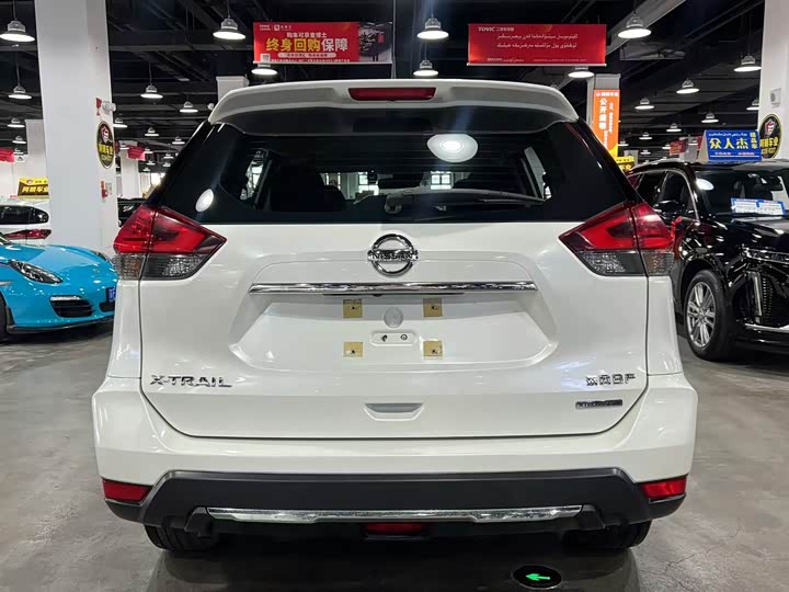 Фото 4 - Nissan X-Trail