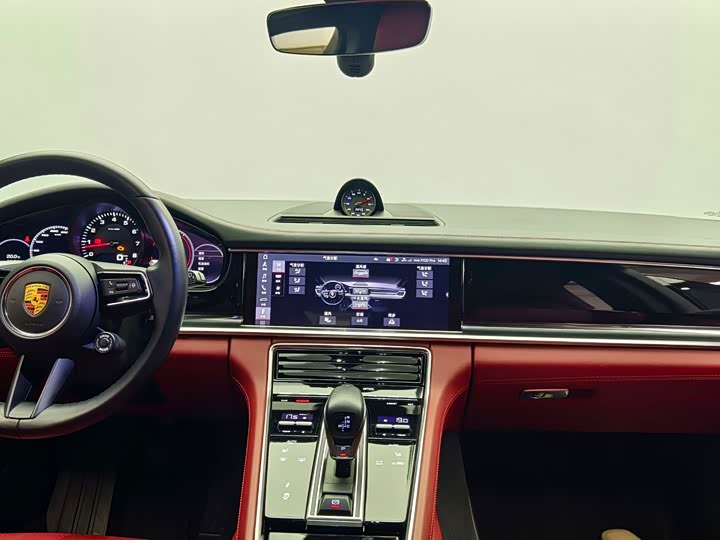 Фото 7 - Porsche Panamera