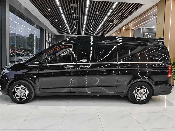 Фото 4 - Mercedes-Benz Vito