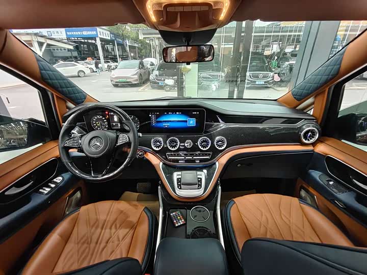 Фото 8 - Mercedes-Benz Vito