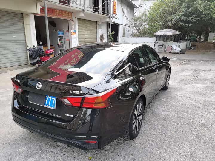 Фото 6 - Nissan Teana