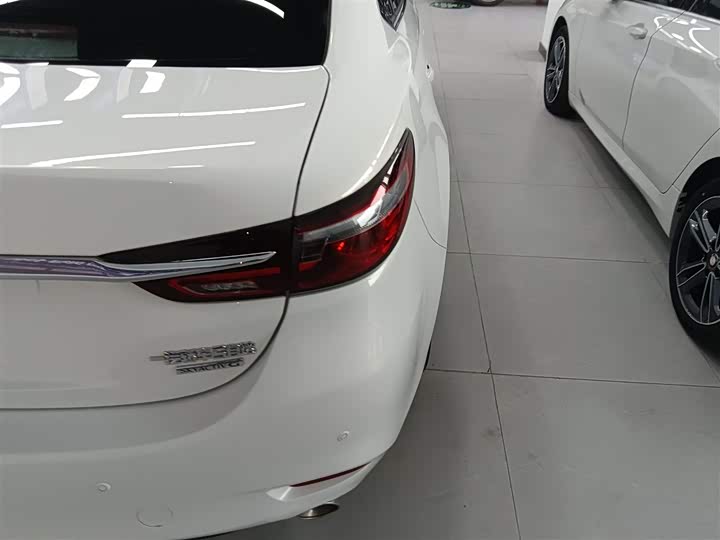 Фото 8 - Mazda Atenza