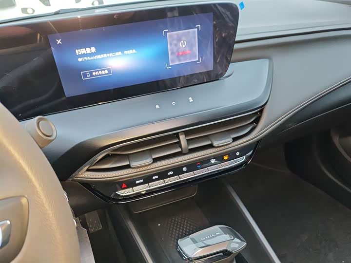 Фото 13 - Buick Verano