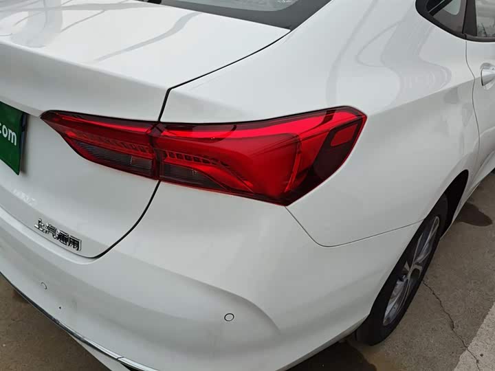 Фото 8 - Buick Verano