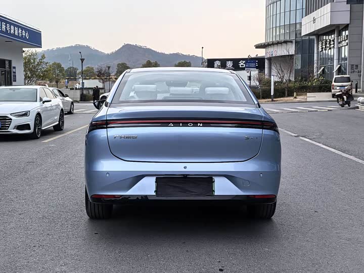 Фото 5 - GAC Aion S Max