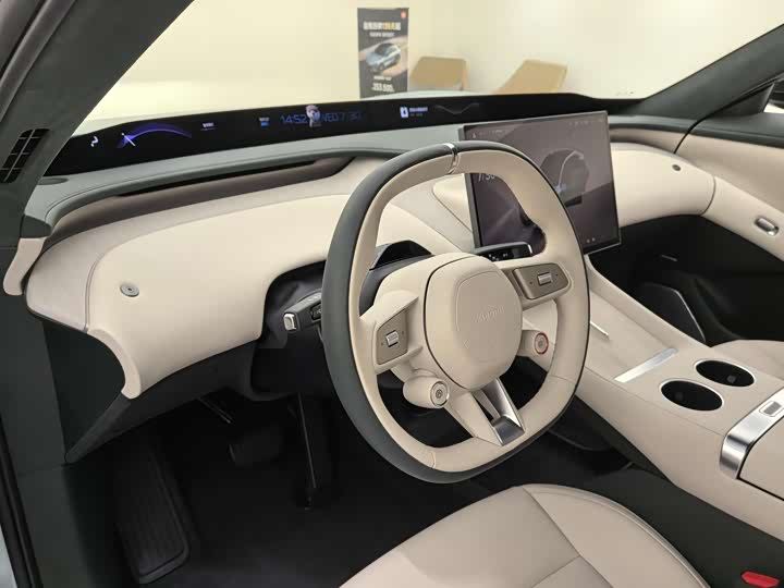 Фото 6 - Xiaomi YU7